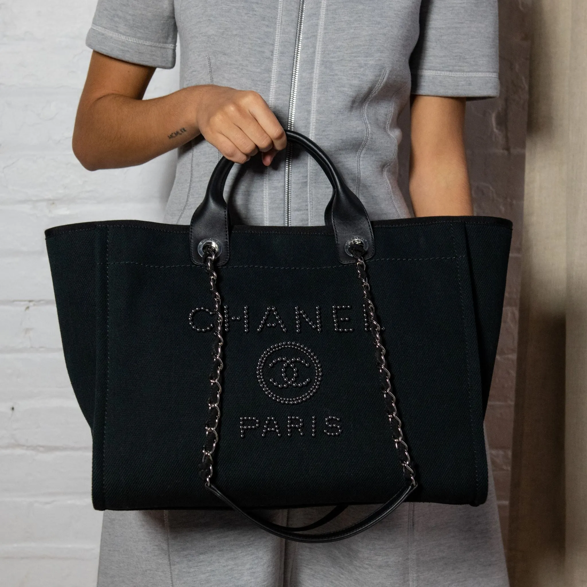 Chanel Black Canvas Mixed Fibers Pearl Large Deauville Tote