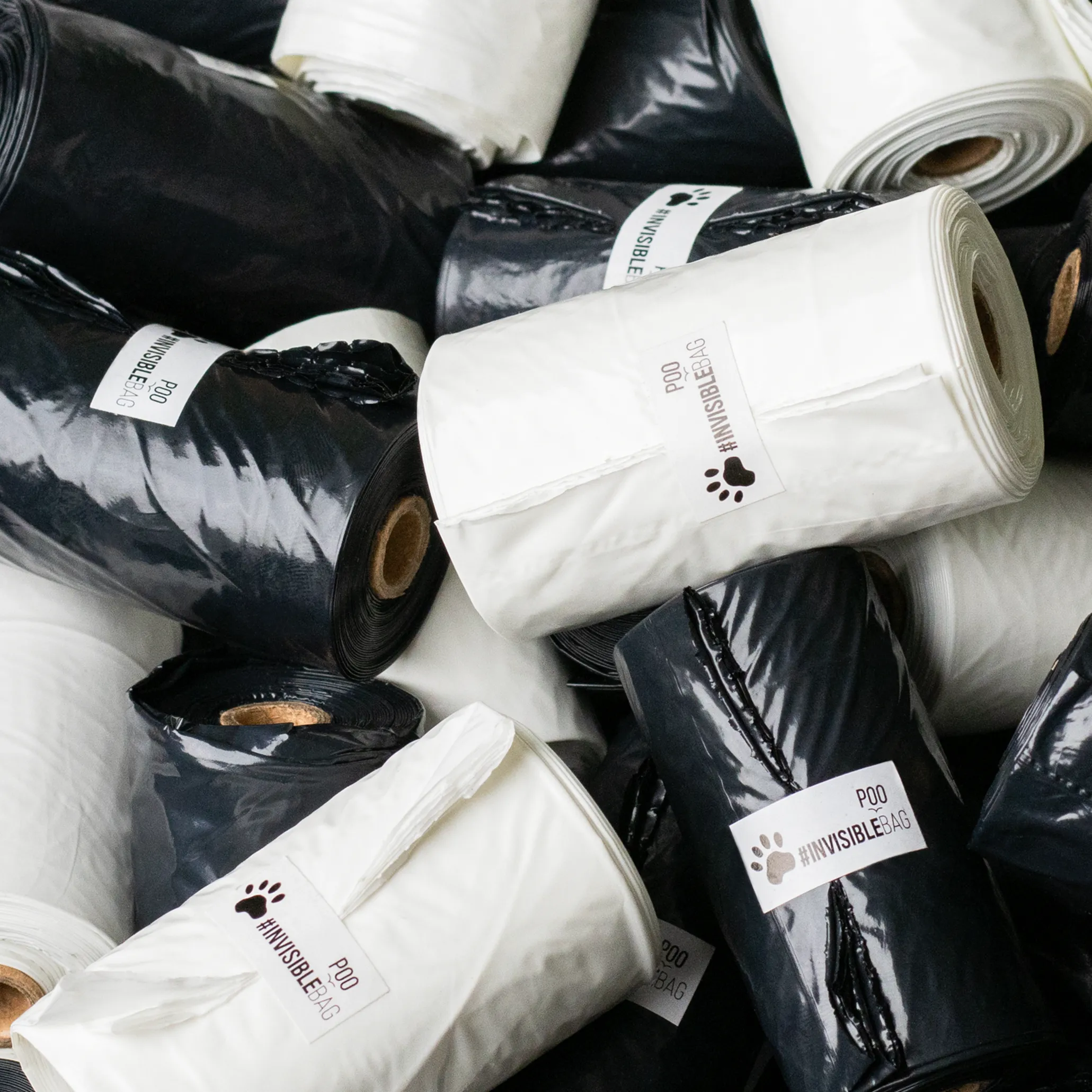 #INVISIBLEBAG x Wear Earthero Portable Outdoor Trash Bag Holder