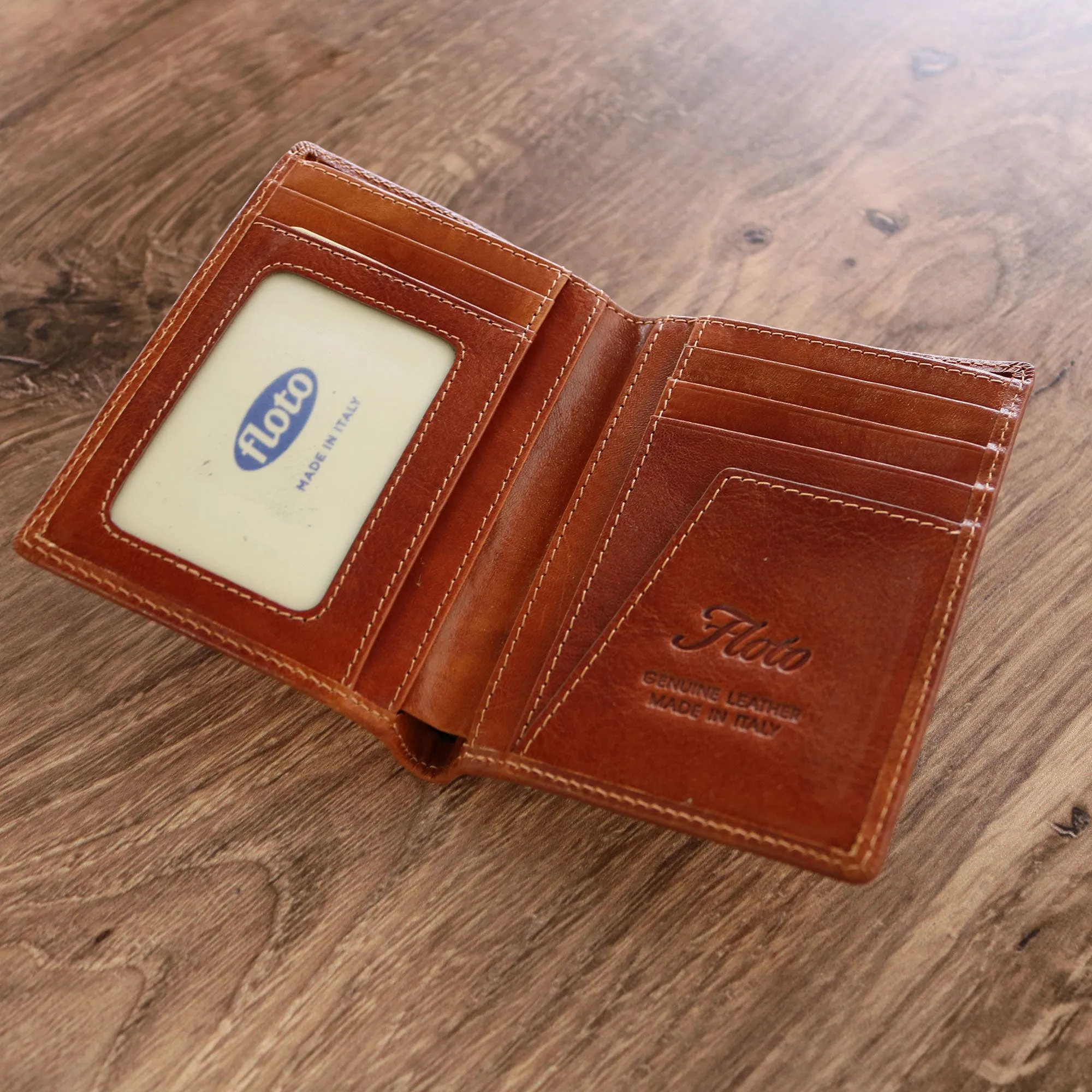 Roma Vertical I.D. Wallet