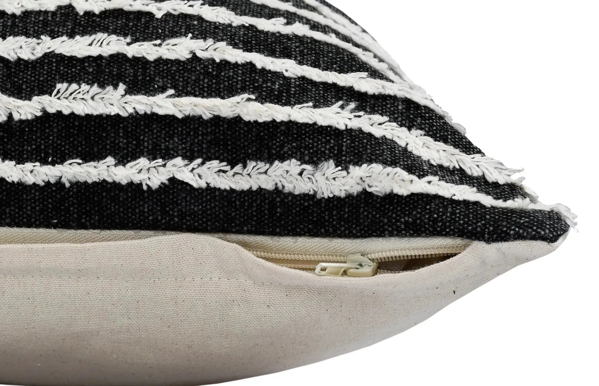 Wispy Ways Lr07713 Black/Cream Pillow